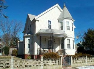 281 Ohio Ave, Providence, RI 02905