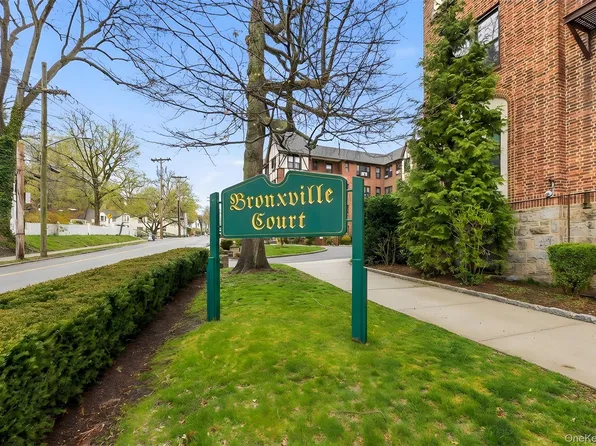 242 Bronxville Road #E2, Bronxville, NY 10708