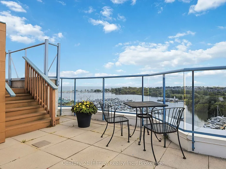 340 Watson St W #510 — Photo 35
