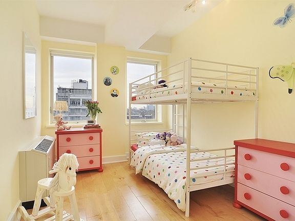 4th image of 343 4th Ave APT 7A