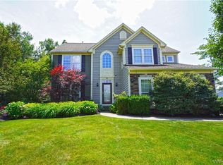 51 Breezewood Dr, Orchard Park, NY 14127