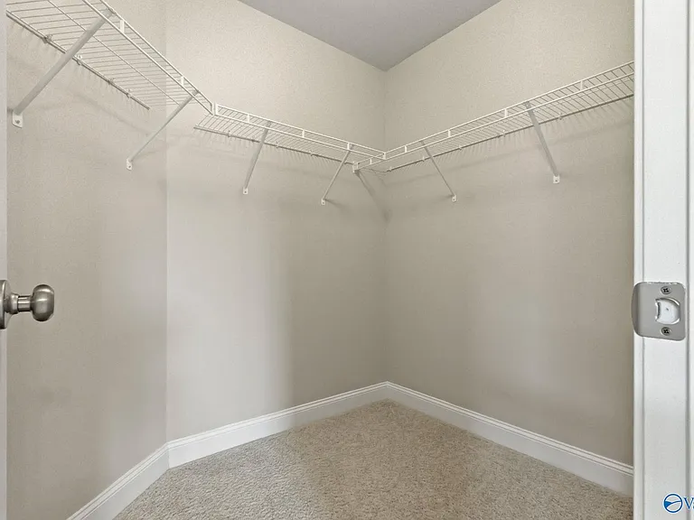 122 Ardsley Dr — Photo 24