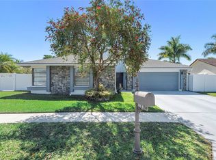 11836 Sunchase Ct, Boca Raton, FL 33498