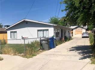 24726 Chestnut St, Santa Clarita, CA 91321