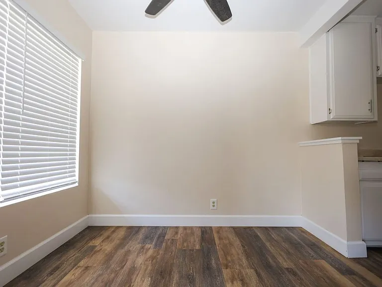 La Casa Blanca — Photo 6