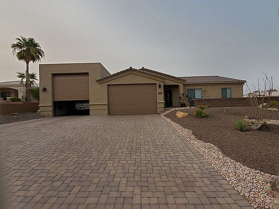 2nd image of 3010 Osborn Dr