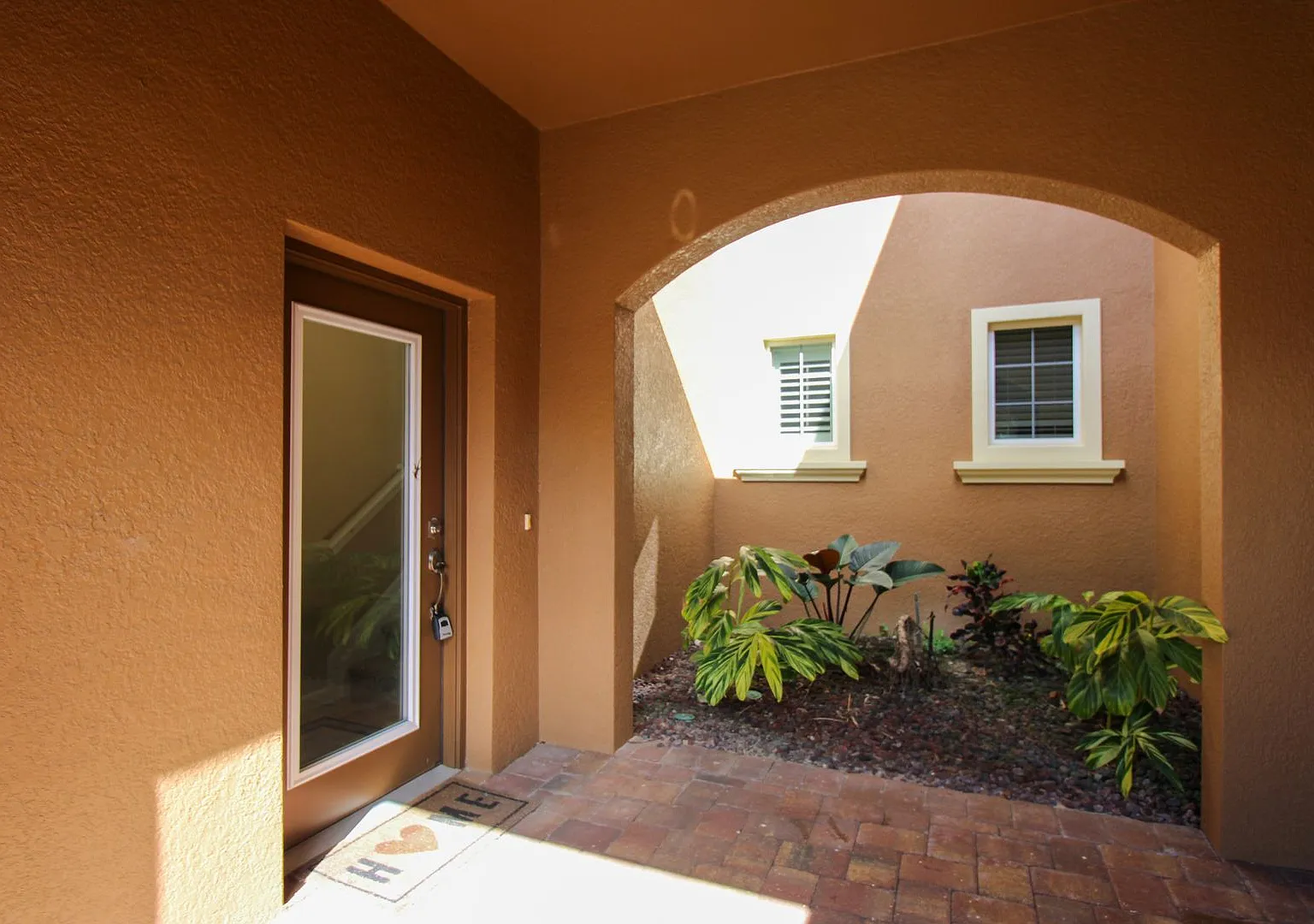 Seasonal Or Annual Fully Furnished Players Club Available** Gated Community — Photo 4