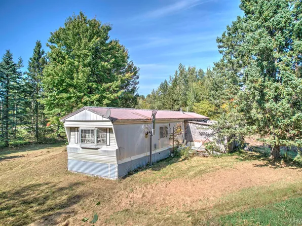 31802 Tapiola Rd, Pelkie, MI 49958