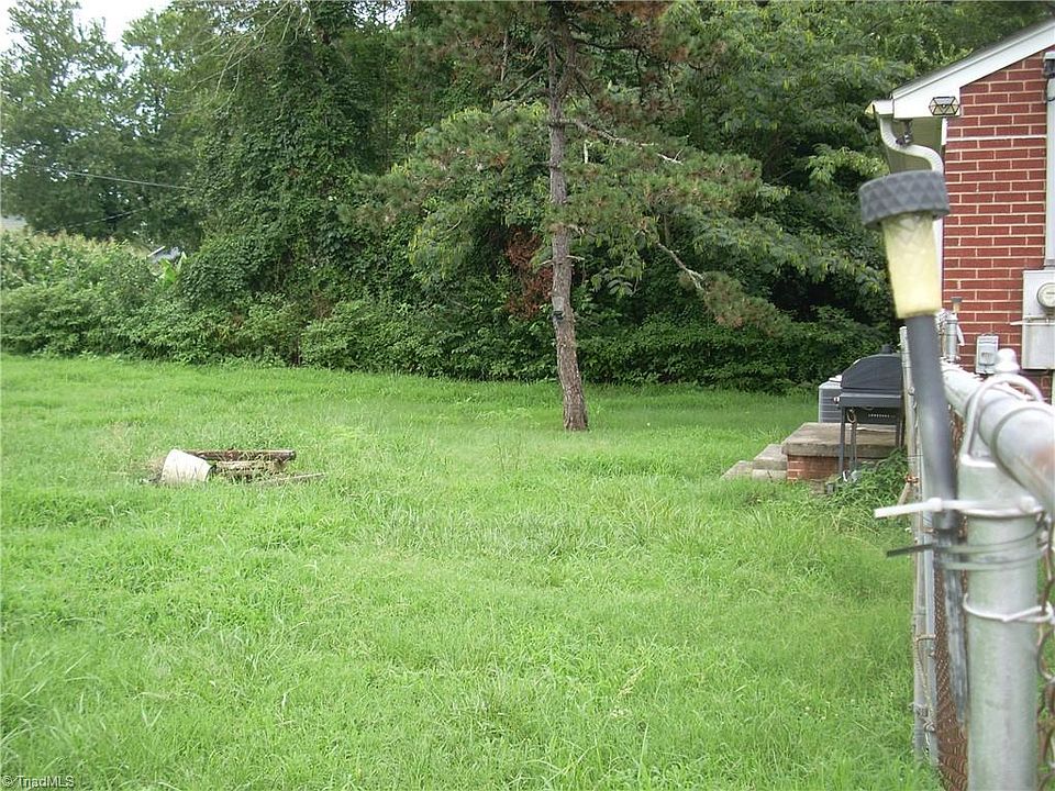 2nd image of 1316 Glendale Dr