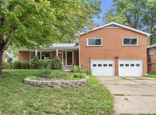 1020 Regent Ter, Saint Louis, MO