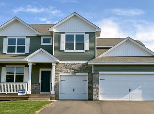 8266 Bumbry Trl, Woodbury, MN 55129