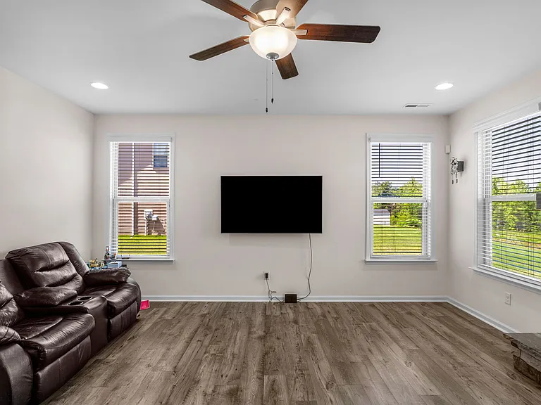 10245 Paper Birch Dr — Photo 7
