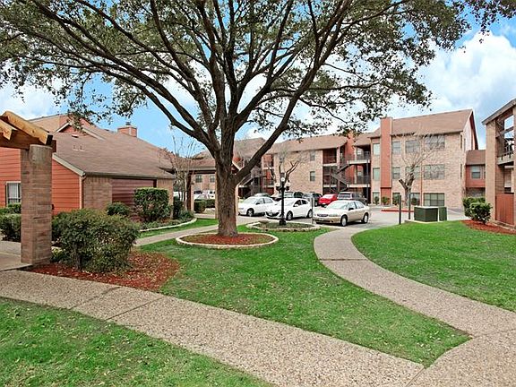4th image of 10300 Golden Meadow Dr #214