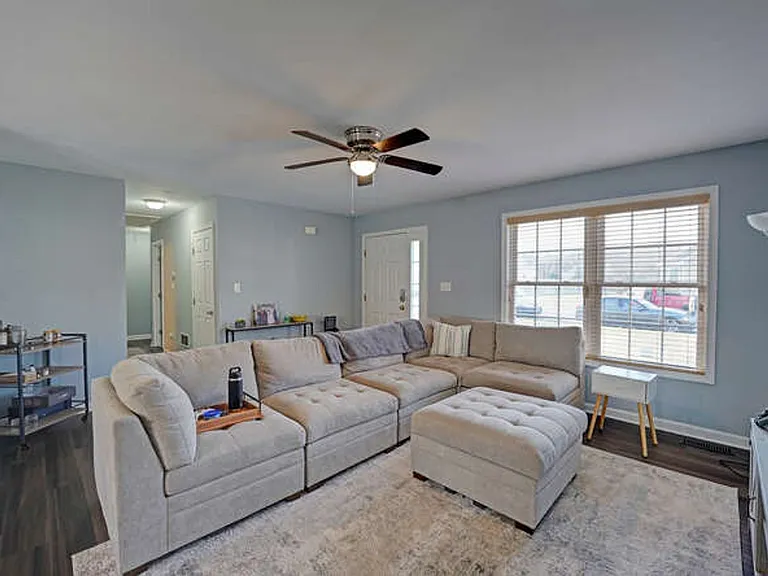 110 Fox Dale Rd — Photo 23