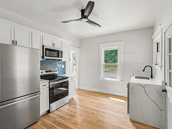 3rd image of 3011 Frazier St