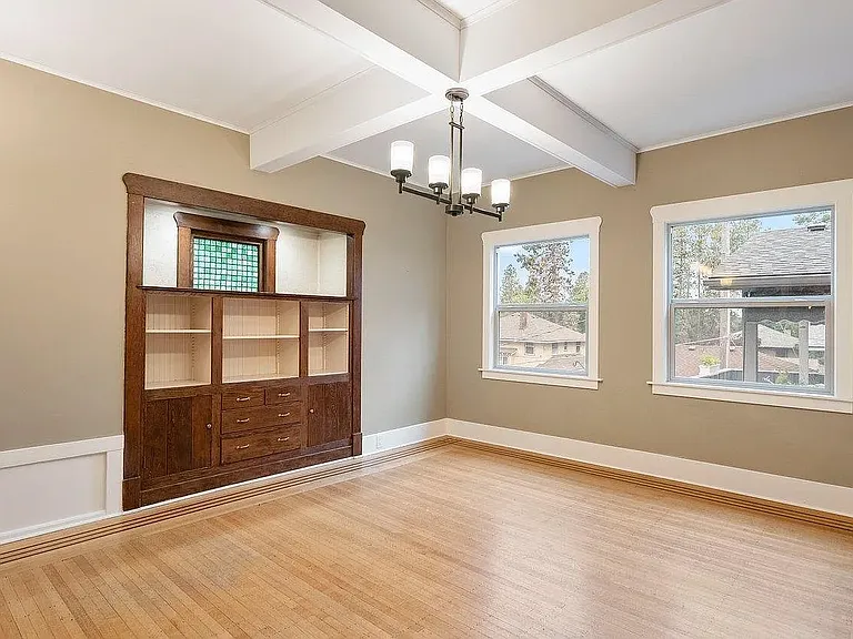 807 W 12th Ave — Photo 10