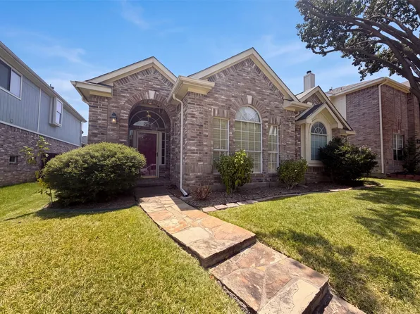 1688 Yellowstone Ave, Lewisville, TX 75077