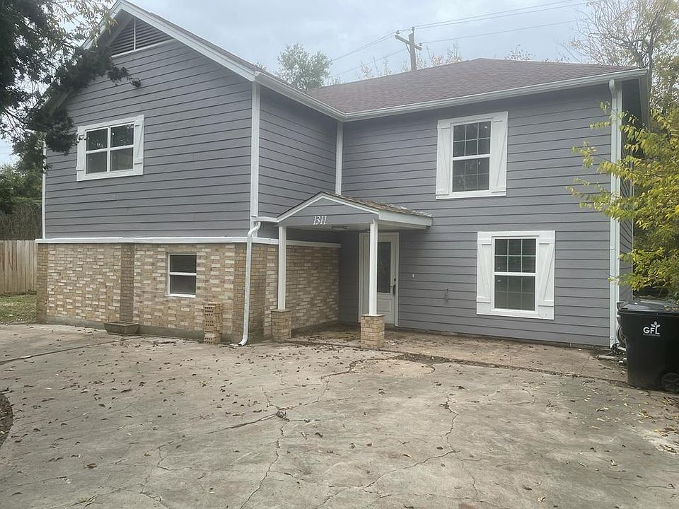 1st image of 1311 Carlisle St