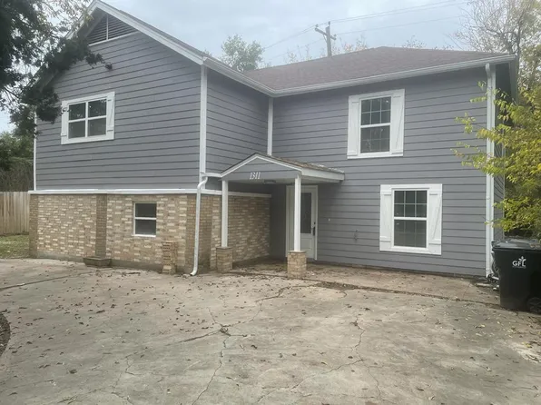 1311 Carlisle St, Rosenberg, TX 77471