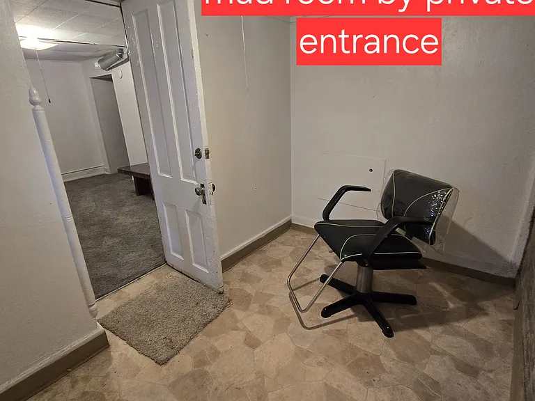 1343 Vine St #5 — Photo 12