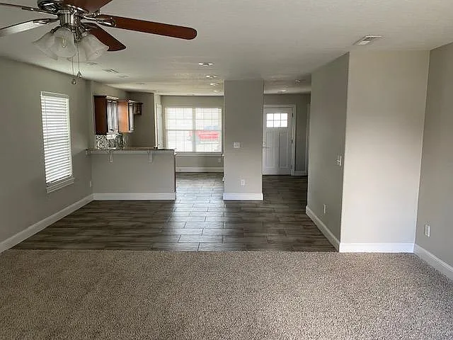 2102 S Virginia Ave — Photo 3