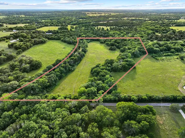 2471 Singletree Rd, Denison, TX 75021