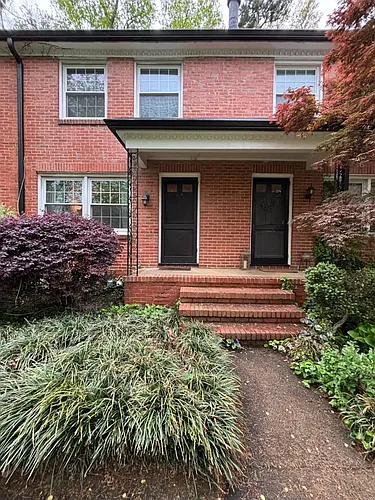 212 N Laurel Ave #2A Photo 1 212 N Laurel Ave #2A Photo 1
