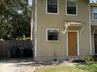 796 Main St, Atlantic Beach, FL 32233