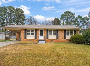 3712 Huntleigh Dr, Raleigh, NC 27604