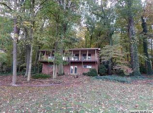 3504 Wyeth Dr, Guntersville, AL 35976