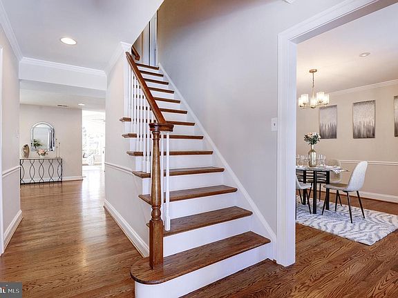 4th image of 8017 Iliff Dr