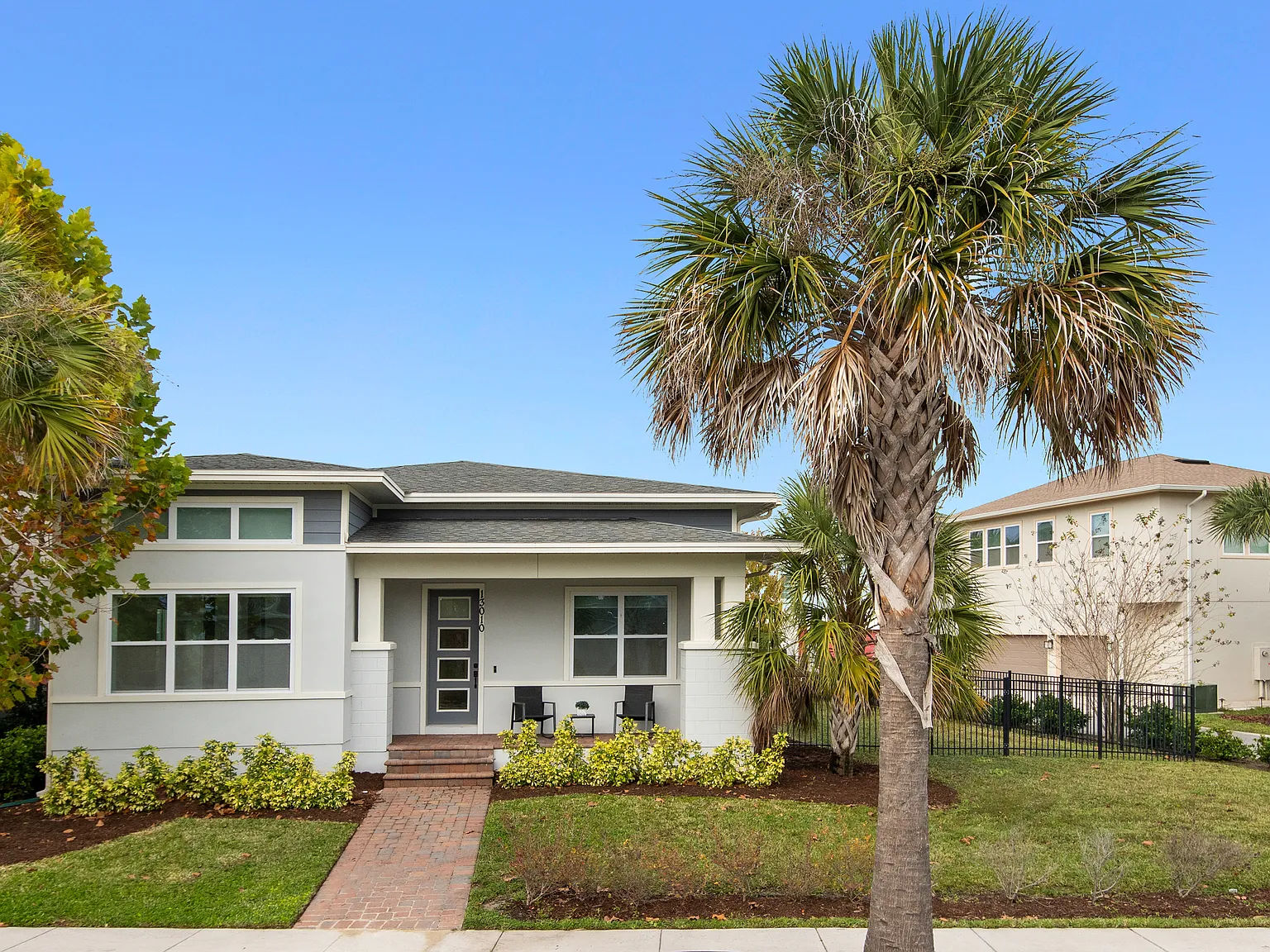 3 bed, 2.5 bath, 2098 sqft, $3,700 — Photo 1