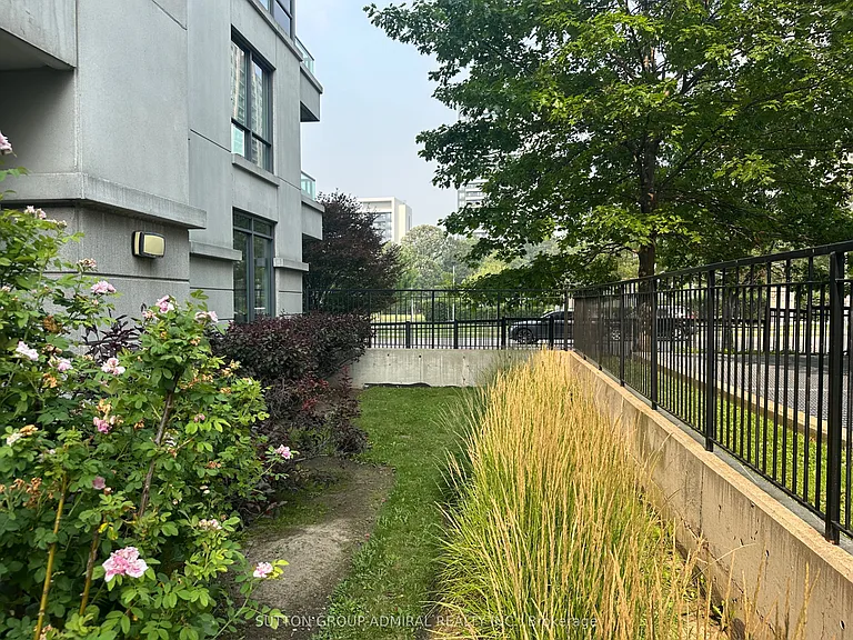 20 N Park Rd #106 — Photo 9