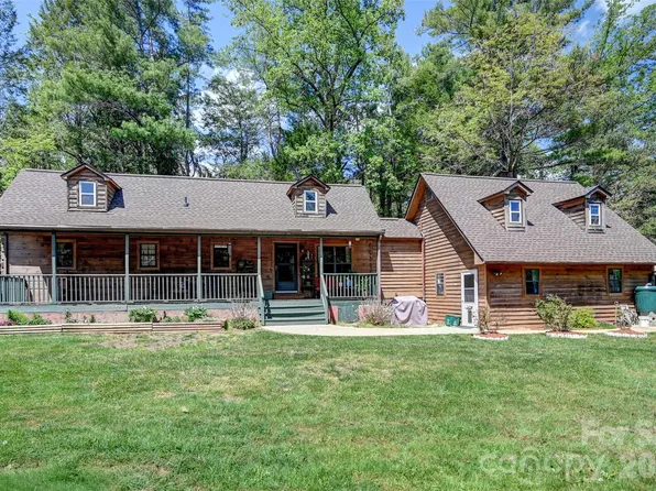 10 Black Locust Dr, Asheville, NC 28804