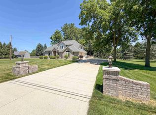 1341 Hartzell Rd, New Haven, IN 46774