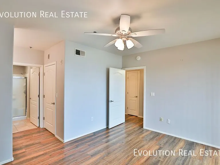 2134 E Broadway Rd #1049 — Photo 17