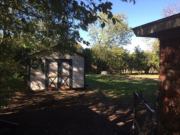 4th image of 3613 Sheridon Dr