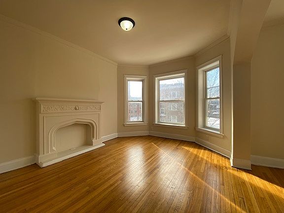 4th image of 6617 S Greenwood Ave #2