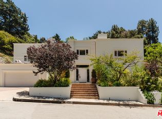 1570 Roscomare Rd, Los Angeles, CA 90077