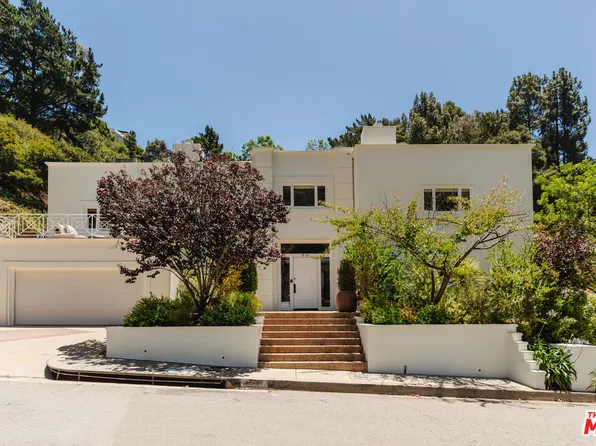 1570 Roscomare Rd, Los Angeles, CA 90077