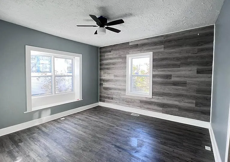 Large Dining room