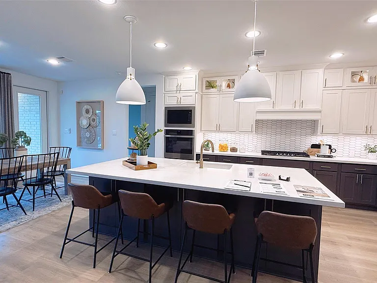 5603 Logan Ridge Ln — Photo 15