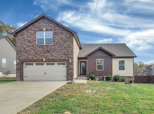 2361 Colston Dr, Clarksville, TN
