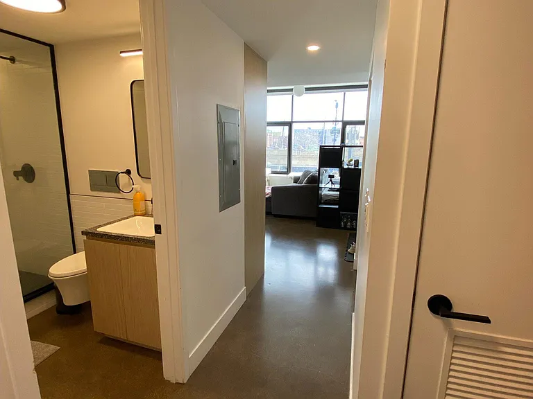 1961 N Milwaukee Ave #201 — Photo 6