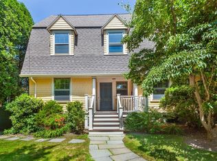 131 Upland Rd, Cambridge, MA 02140