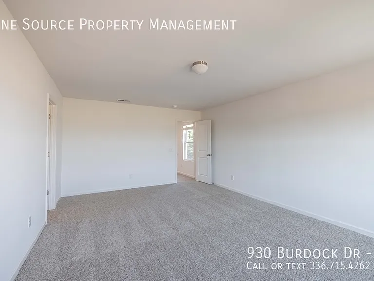 930 Burdock Dr #1 — Photo 9