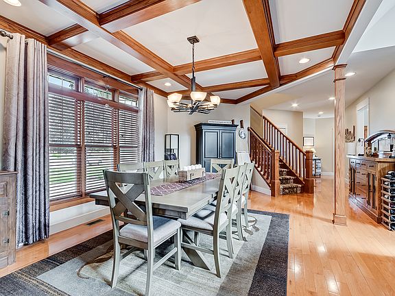 2nd image of 514 Rollingwood Dr