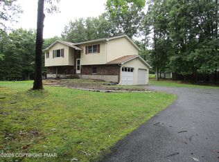 104 Dalton Ln, Effort, PA 18330