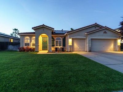 9020 Hunters Creek Way, Chowchilla, CA, 93610