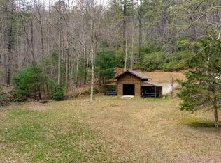 138 Stockton Rd, Franklin, NC 28734